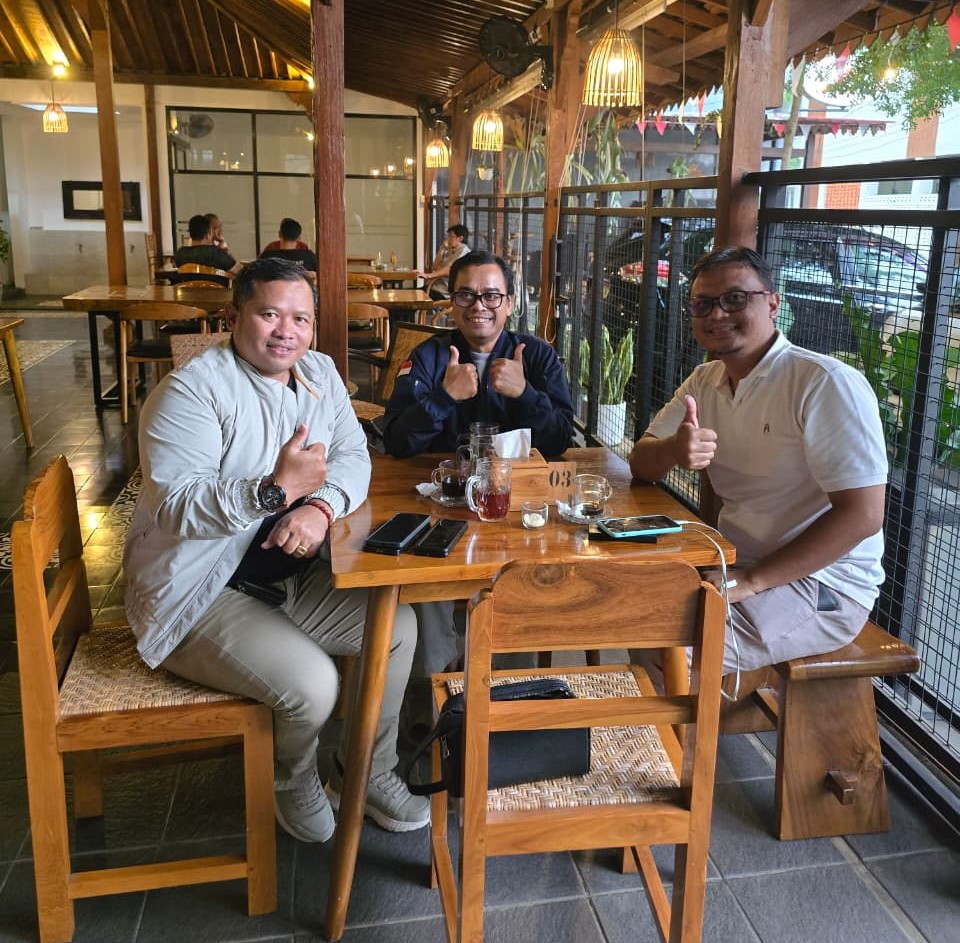 M Aditya Prabowo, SH berbicara dalam forum kolaborasi perumahan MBR di Semarang pada 22 November 2025.