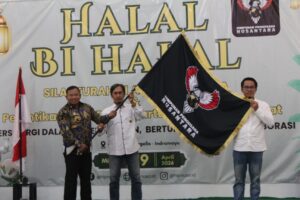 Pelantikan Teguh sebagai Ketua DPW HIPNUSA DKI Raya di Holyland Haurgeulis Indramayu pada 19 April 2026 bersama pengurus dan anggota