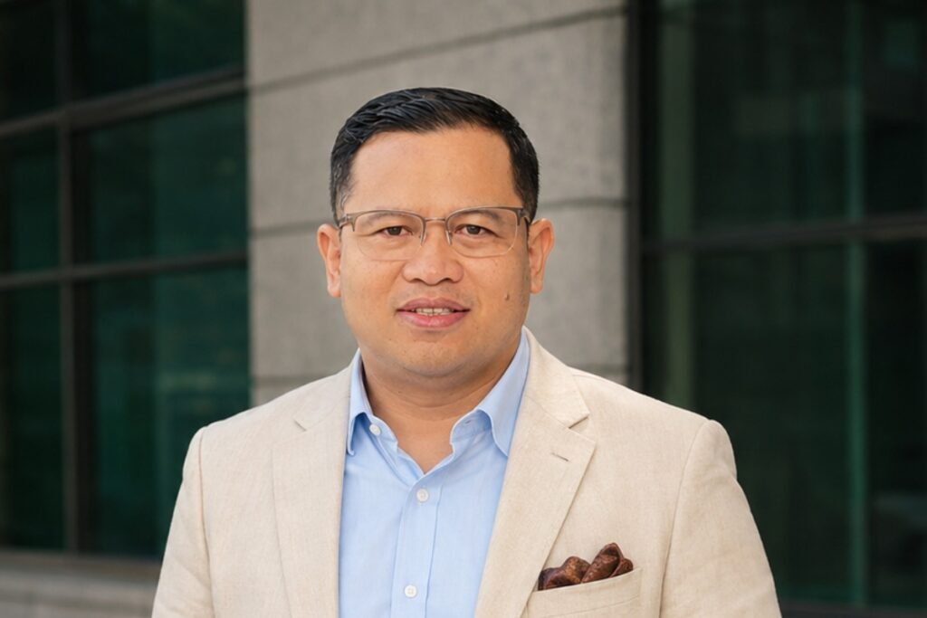 Muhammad Aditya Prabowo Ketua Umum HIPNUSA ucapkan selamat KH Miftachul Akhyar dan KH Abdul Hakim Mahfudz